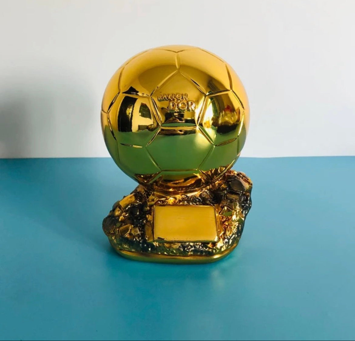 Gullballen / Ballon D’or Trofé