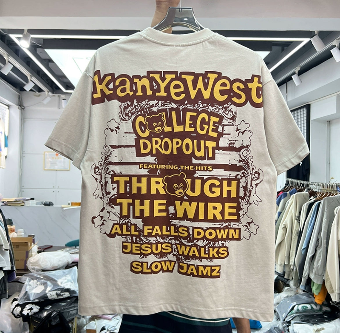 Kanye West "College Dropout" Vintage T-skjorte